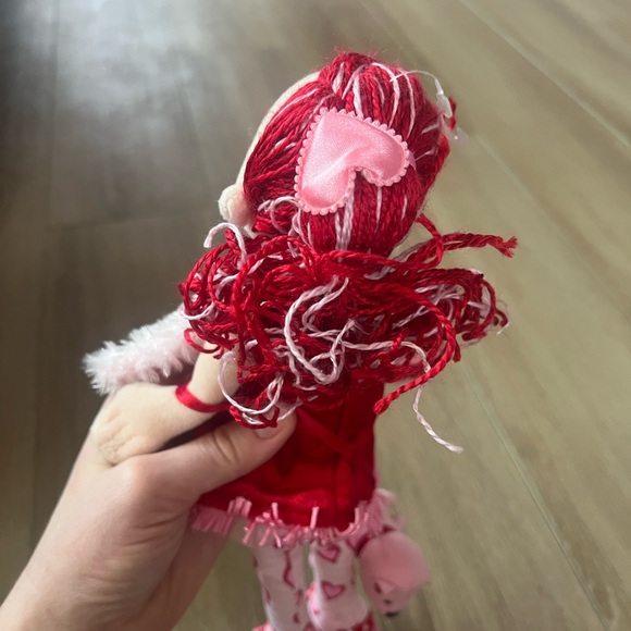 Groovy Girl Valentine's Day special Plush Doll with Pink Dog - Picture 2 of 3